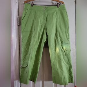 Coldwater Creek  Womens Cargo Style Pants Size p12  Snap cropped